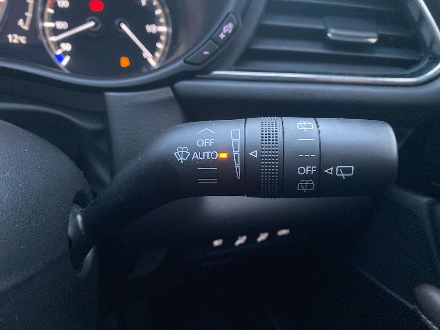 Used Mazda CX-30 2023 for sale - 76920081: Photo 27