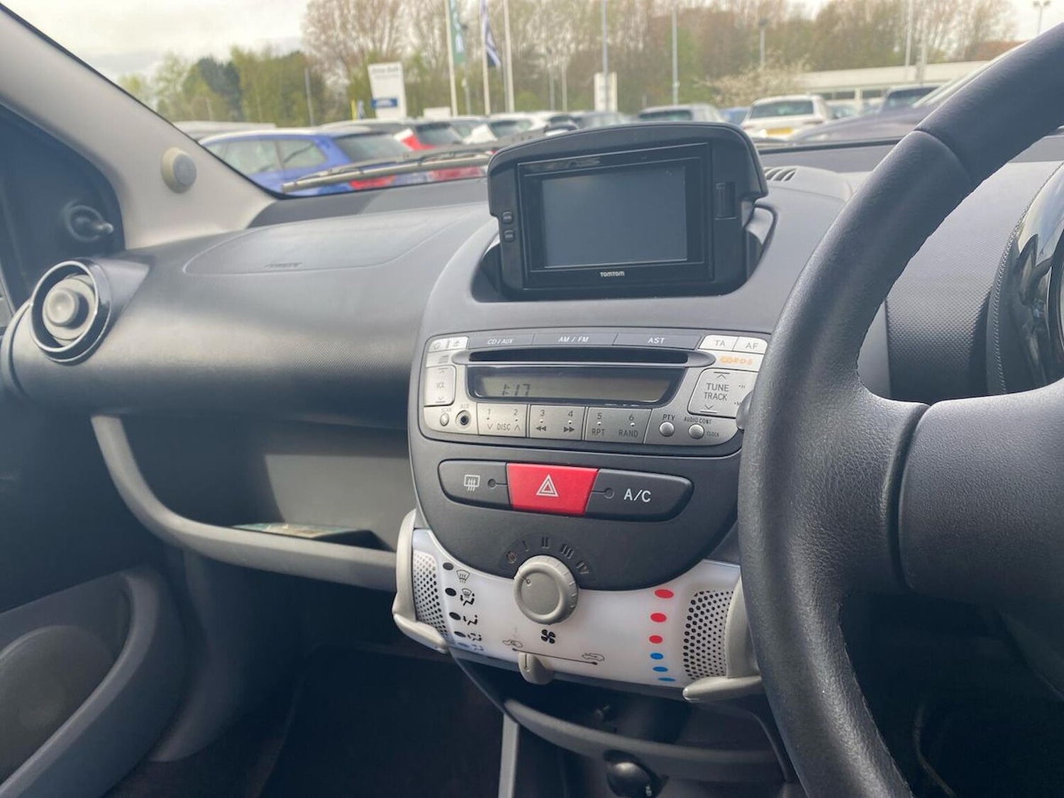 Used Toyota AYGO 2011 for sale - 78193189: Photo 26