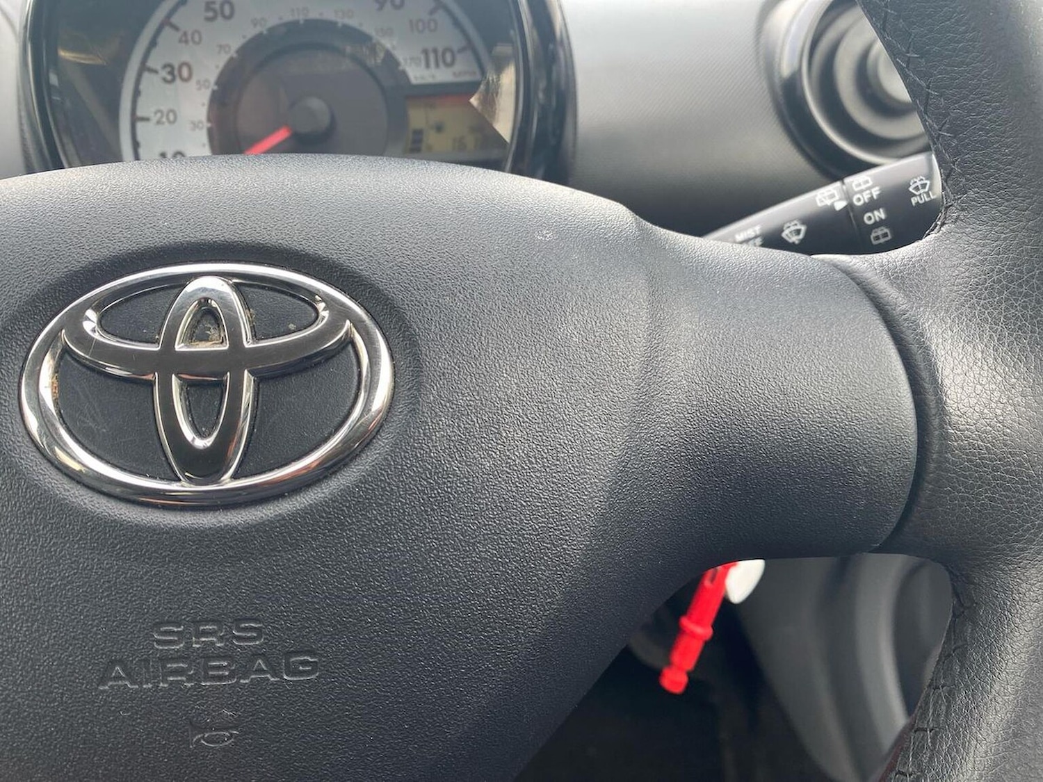 Used Toyota AYGO 2011 for sale - 78193189: Photo 27