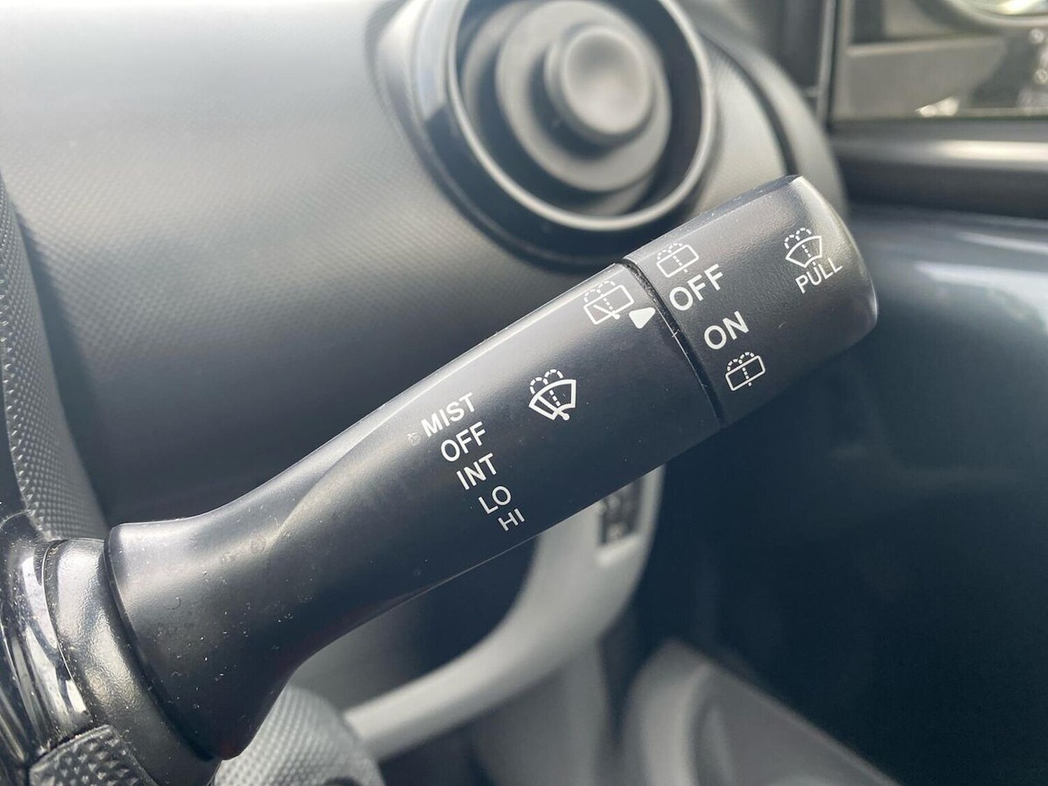 Used Toyota AYGO 2011 for sale - 78193189: Photo 29