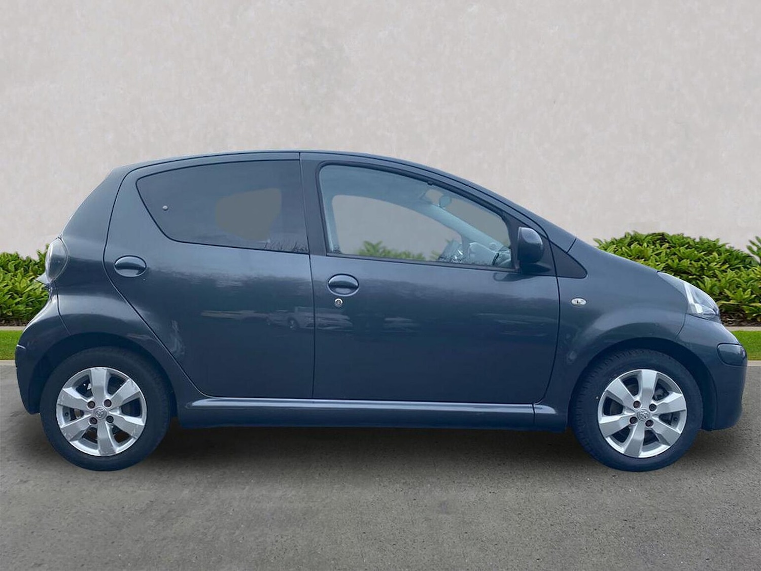 Used Toyota AYGO 2011 for sale - 78193189: Photo 5