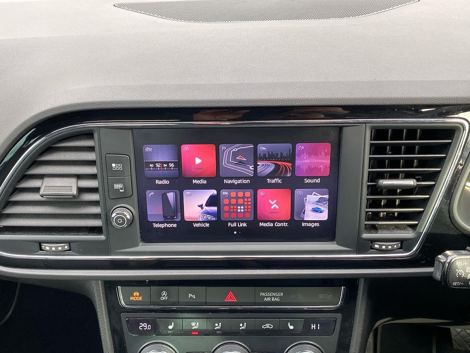 Used SEAT Leon 2018 for sale - 78193176: Photo 12