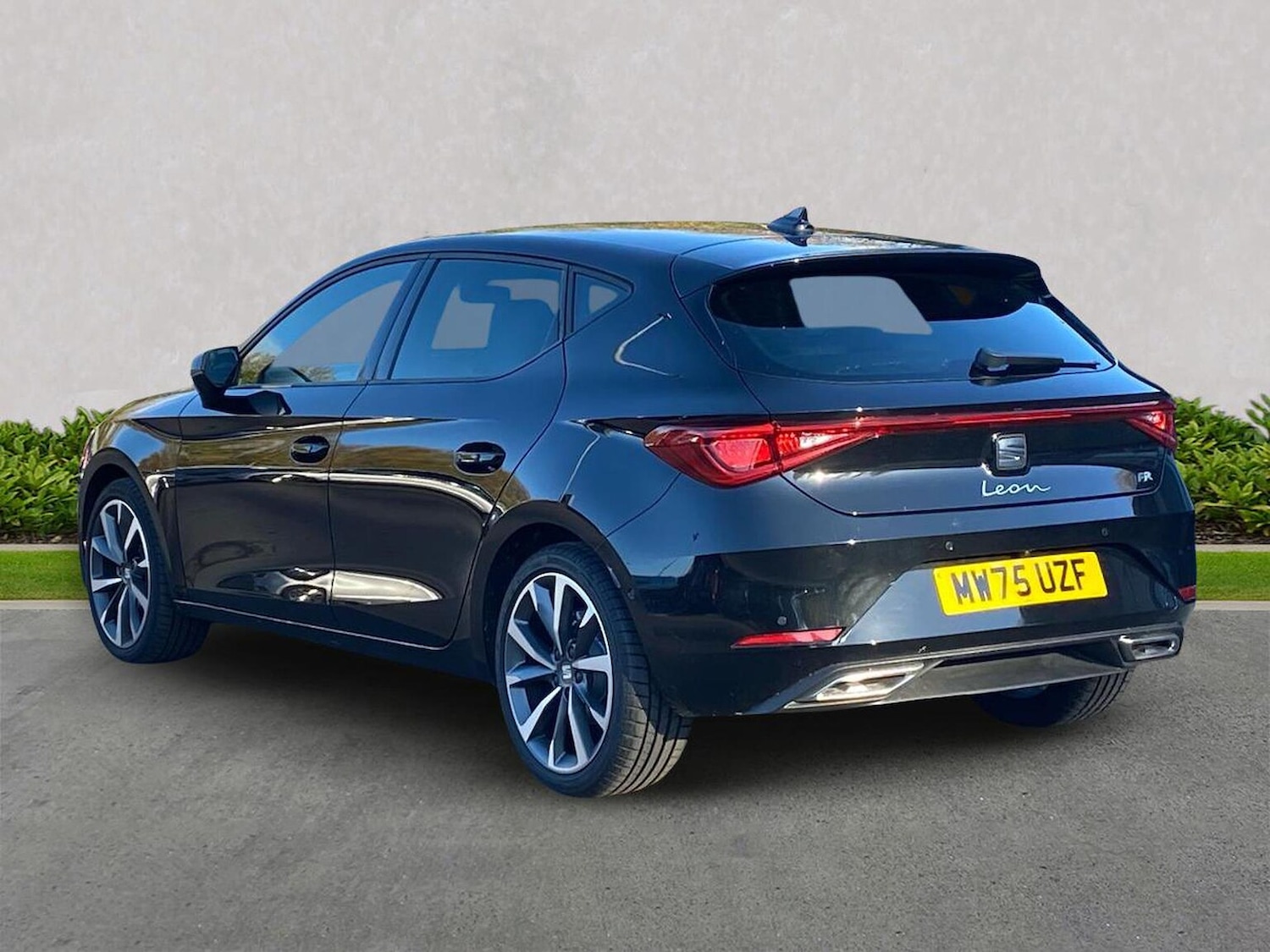 Used SEAT Leon 2025 for sale - 76598905: Photo 2