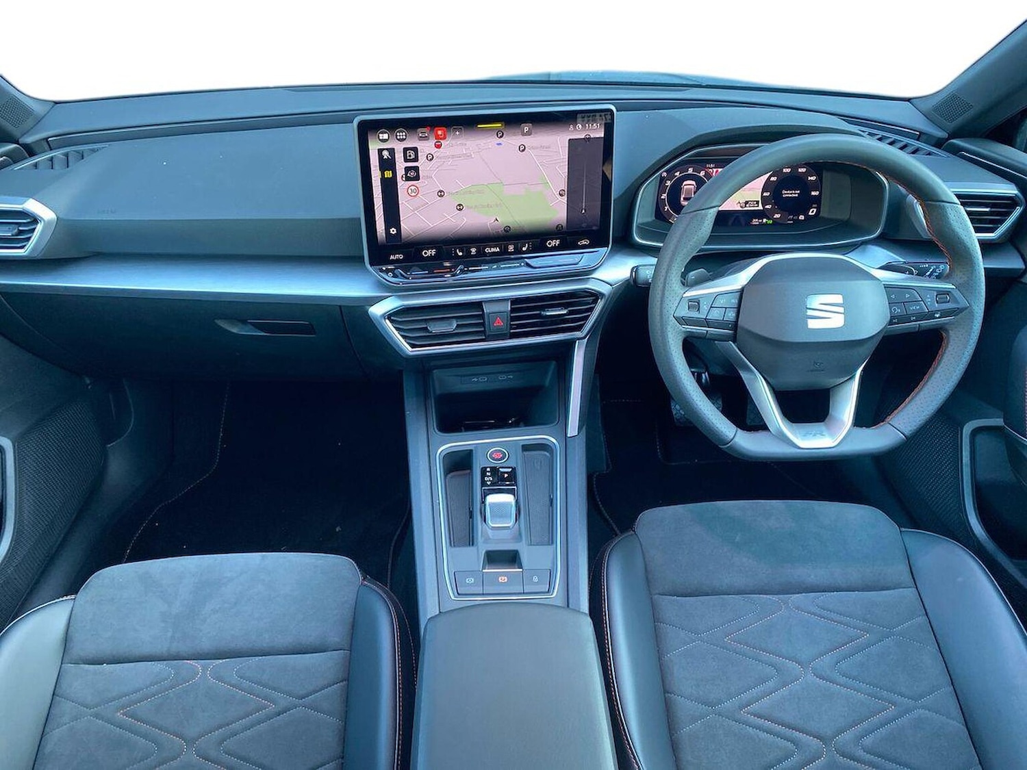 Used SEAT Leon 2025 for sale - 76598905: Photo 8