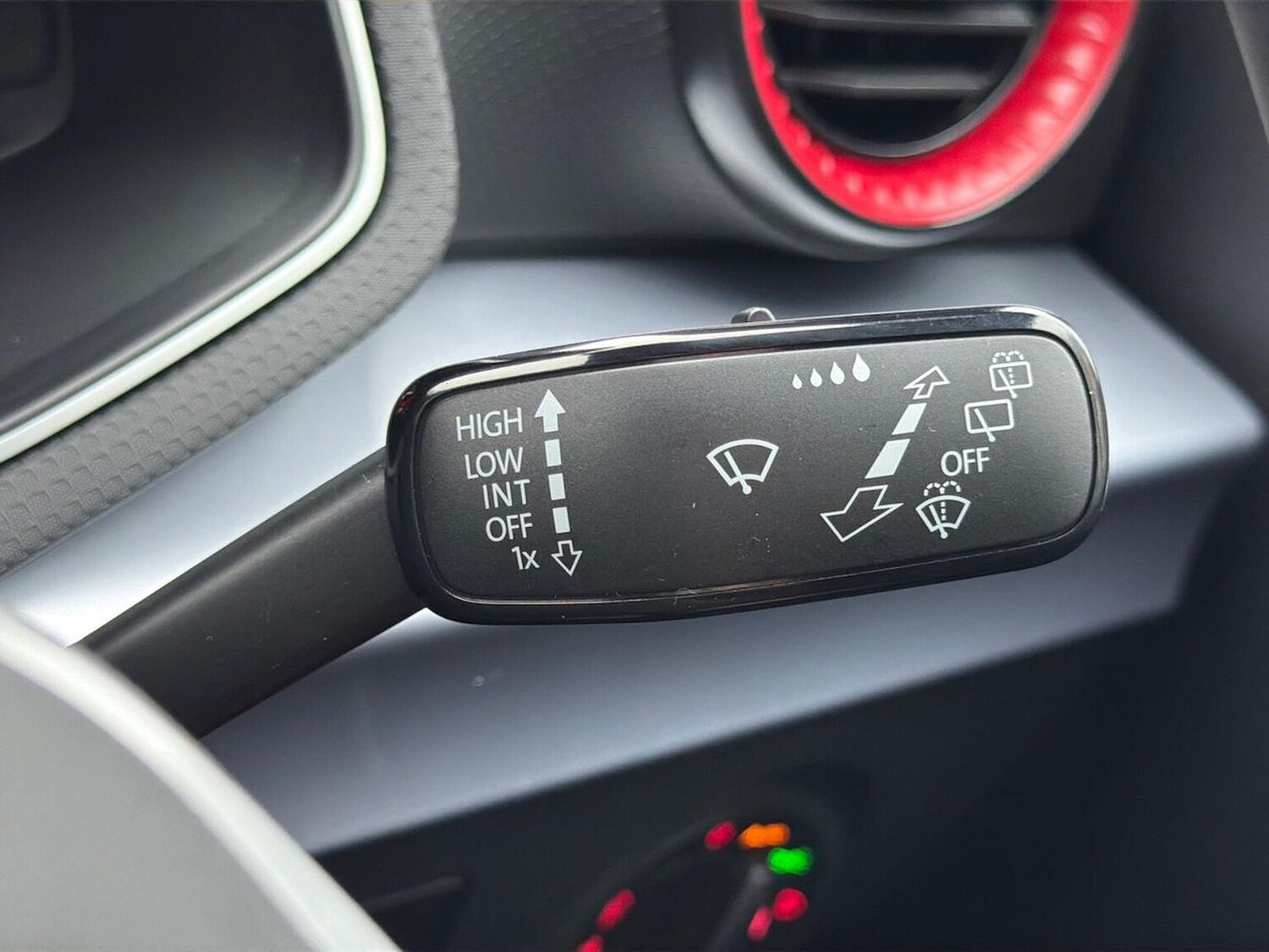 Used SEAT Arona 2026 for sale - 77845379: Photo 29