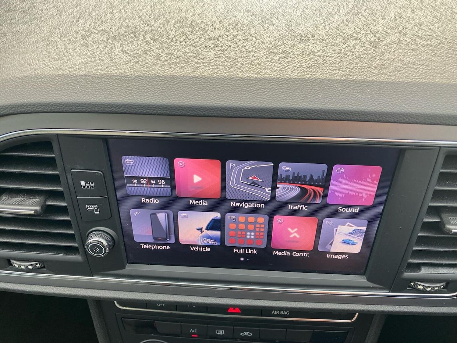 Used SEAT Leon 2019 for sale - 76598907: Photo 25