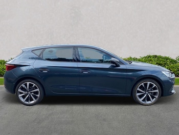 Used SEAT Leon 2022 for sale - 75499985: Photo
