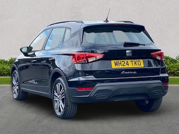 Used SEAT Arona 2024 for sale - 79395000: Photo