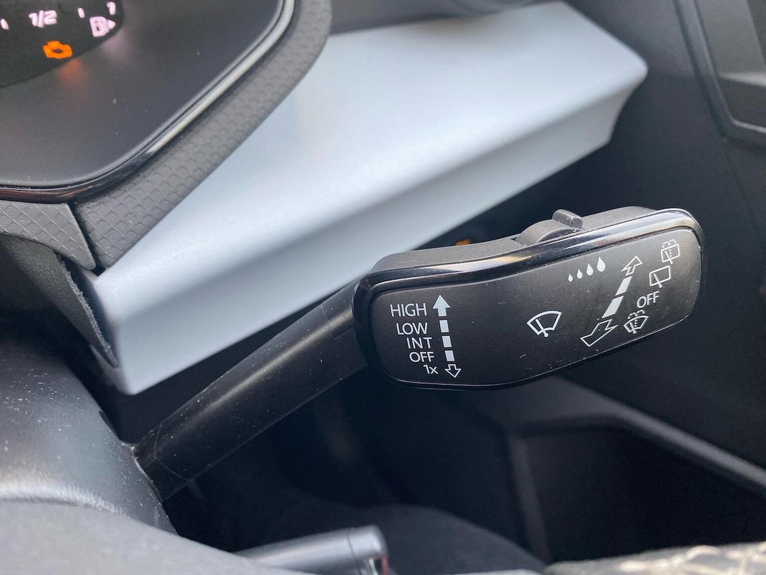 Used SEAT Arona 2023 for sale - 76837123: Photo 28