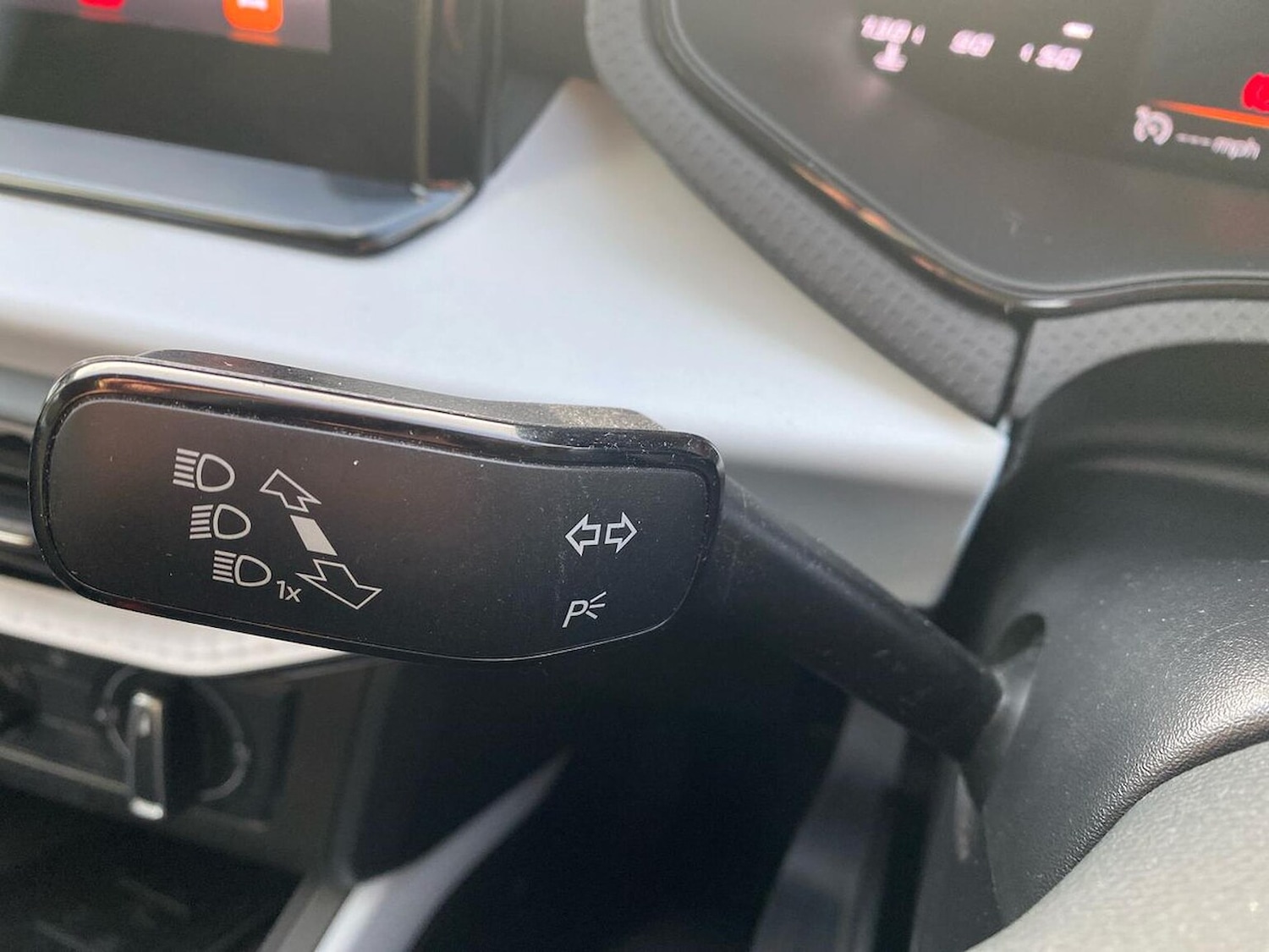 Used SEAT Arona 2023 for sale - 76837123: Photo 29