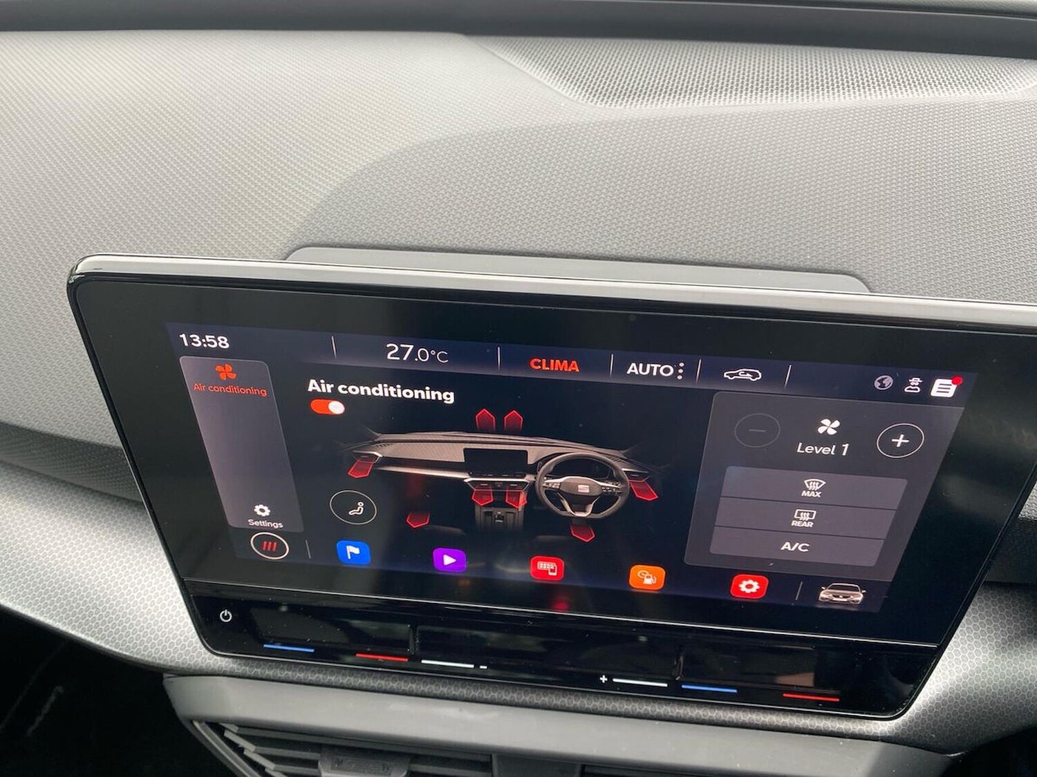 Used SEAT Leon 2020 for sale - 77872119: Photo 12