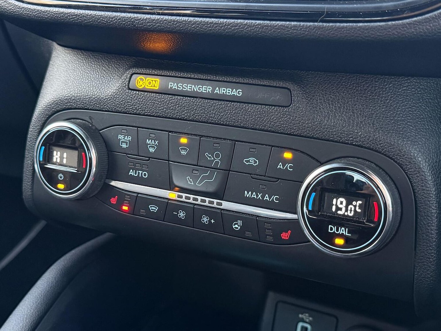 Used Ford Focus 2020 for sale - 76906292: Photo 12