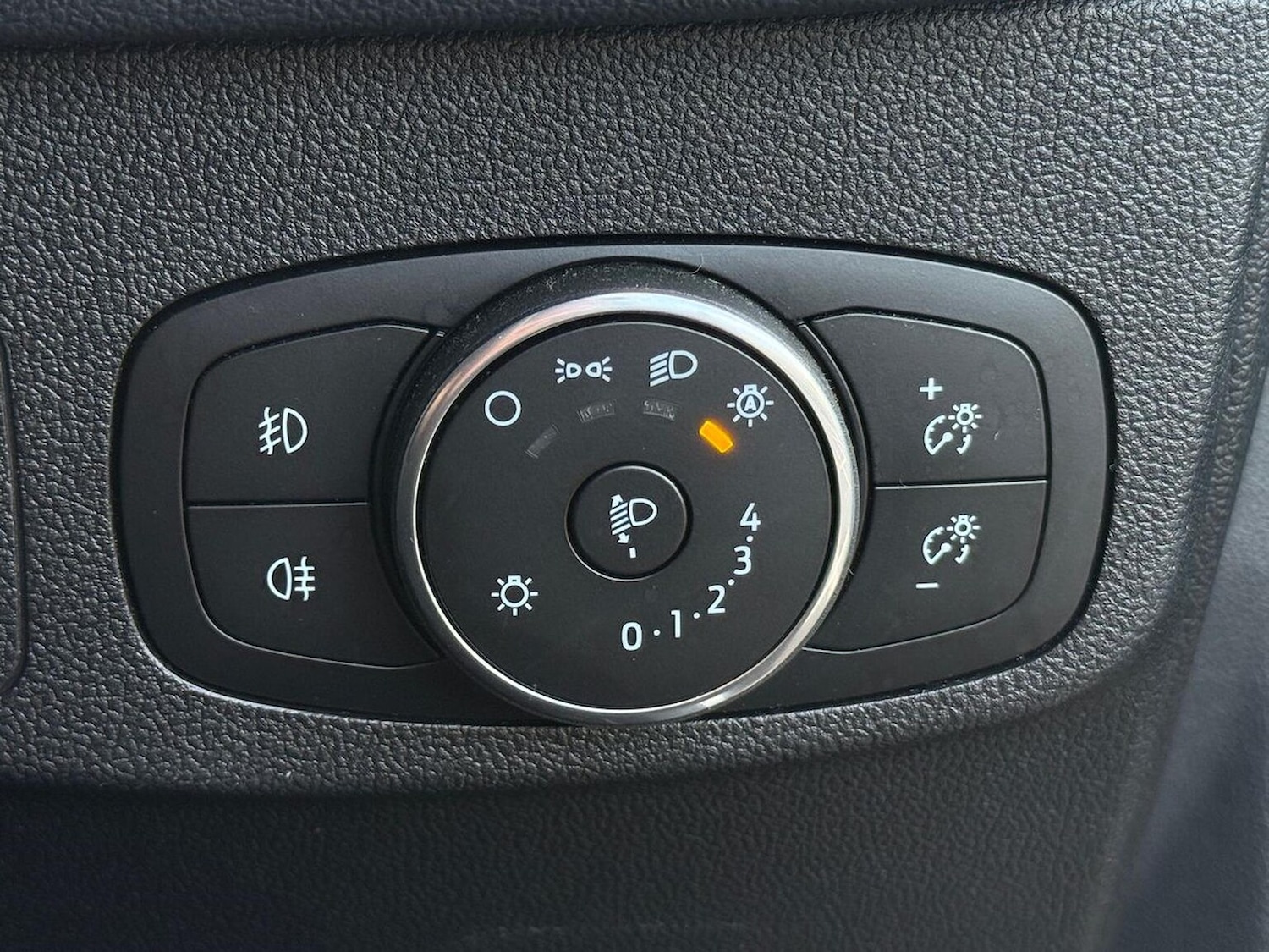 Used Ford Focus 2020 for sale - 76906292: Photo 22