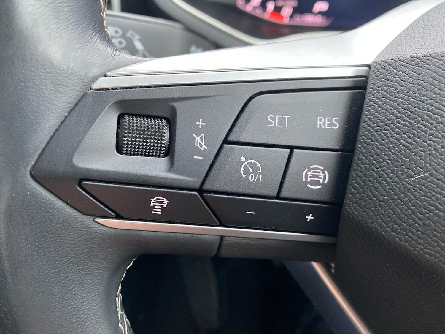 Used SEAT Arona 2022 for sale - 76859232: Photo 27