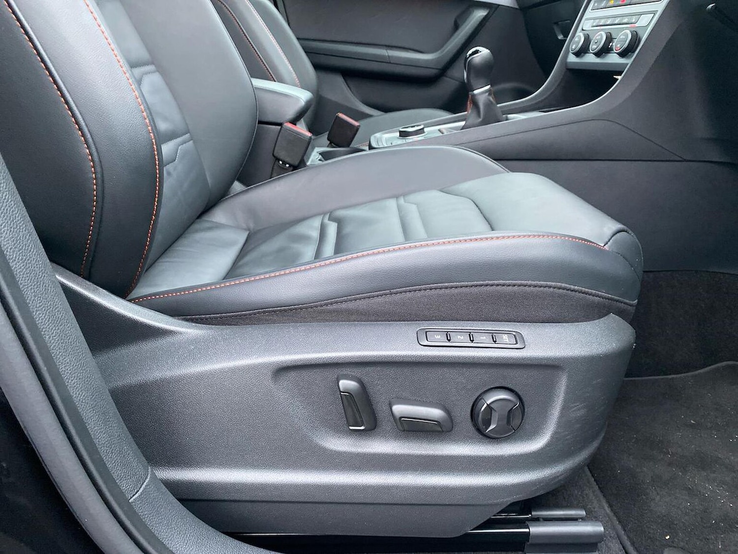 Used SEAT Ateca 2024 for sale - 77033501: Photo 32