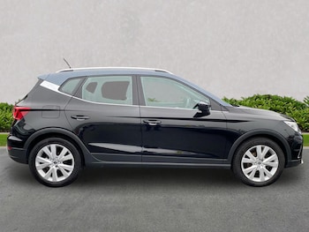 SEAT Arona feature image 3