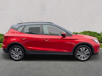 Used SEAT Arona 2023 for sale - 75958332: Photo