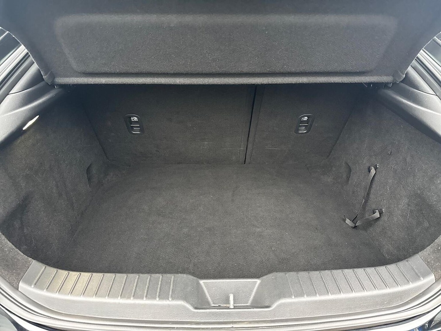 Used Mazda Mazda3 2019 for sale - 76198454: Photo 19