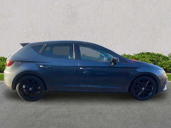 Used SEAT Leon 2019 for sale - 76763501: Photo