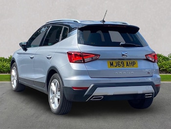 Used SEAT Arona 2019 for sale - 79393044: Photo
