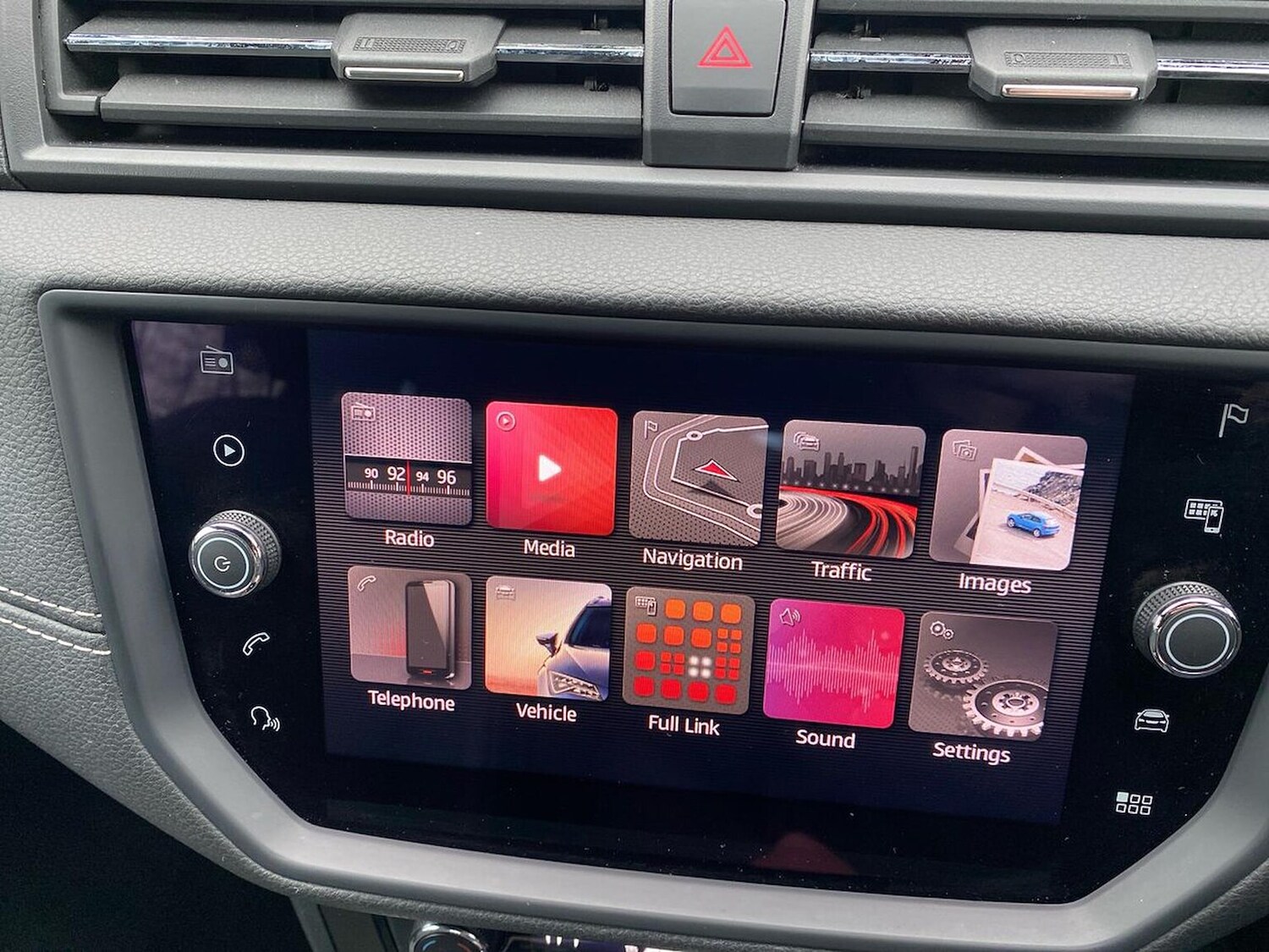 Used SEAT Arona 2018 for sale - 77639294: Photo 25