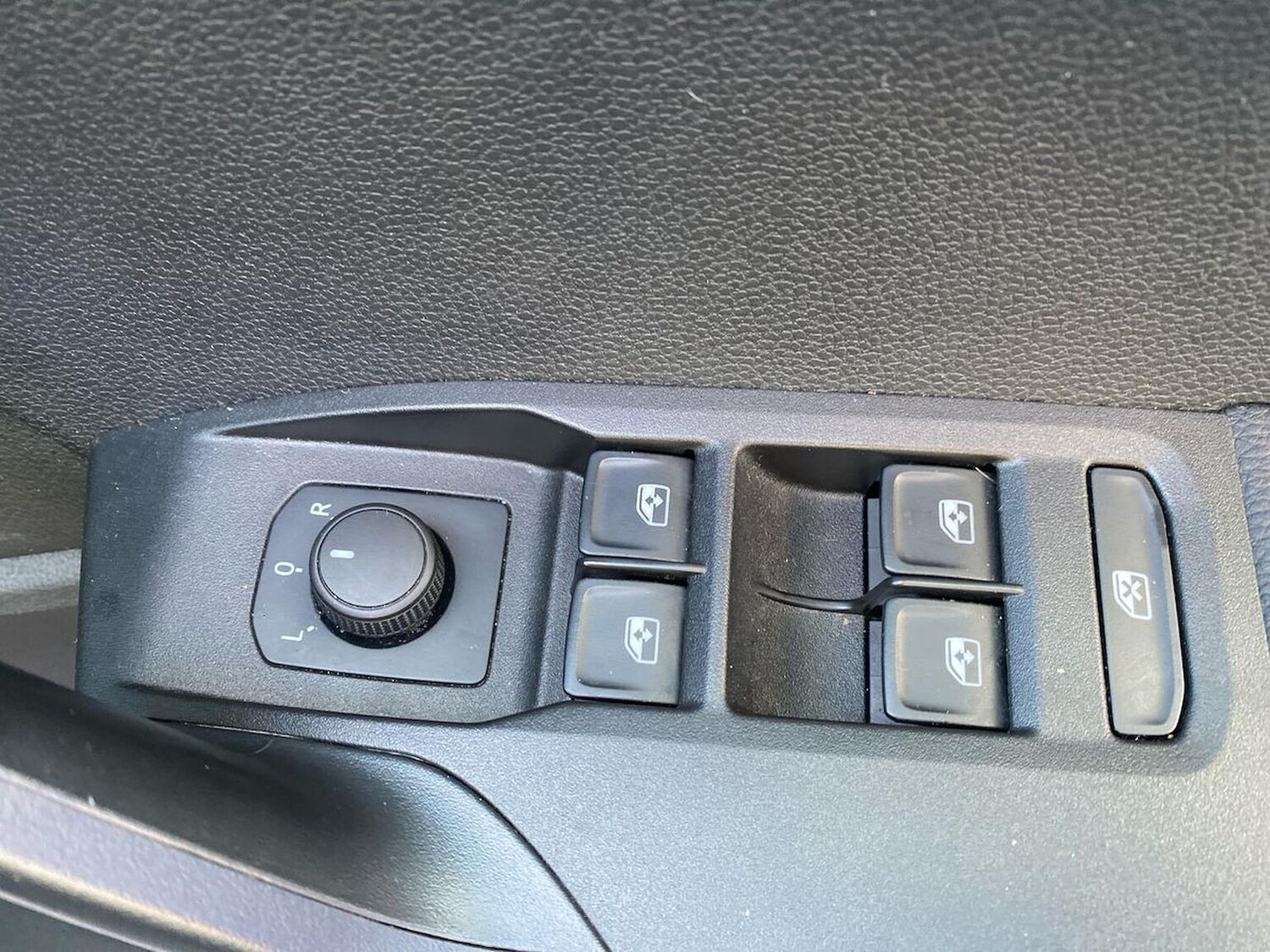 Used SEAT Arona 2025 for sale - 76699451: Photo 21