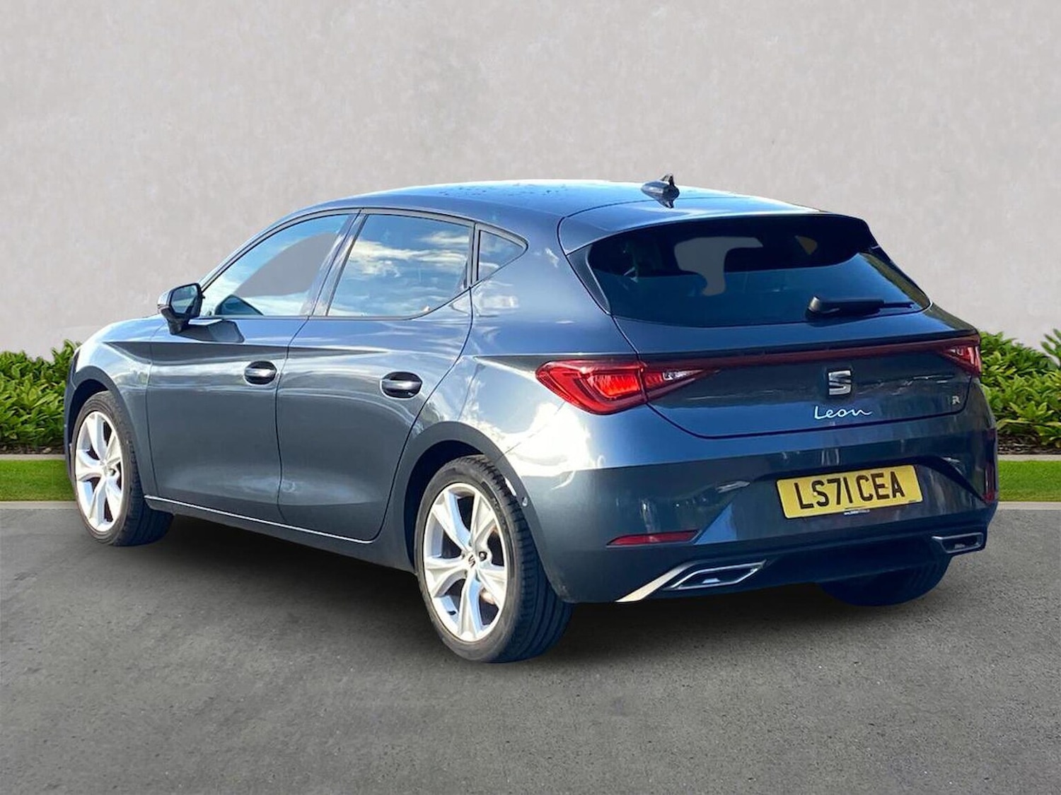 Used SEAT Leon 2021 for sale - 76445969: Photo 2