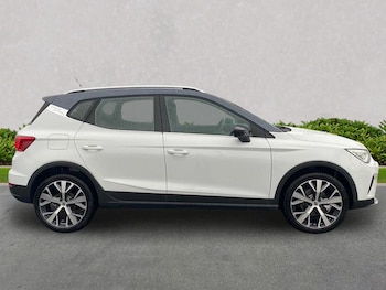 Used SEAT Arona 2025 for sale - 76940497: Photo