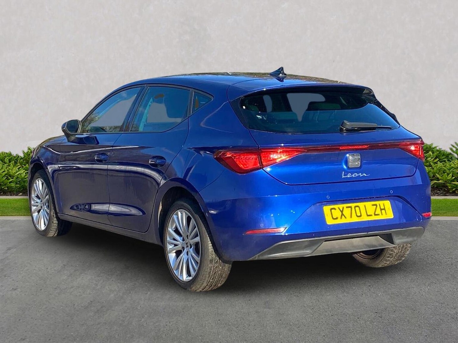 Used SEAT Leon 2020 for sale - 76598904: Photo 2