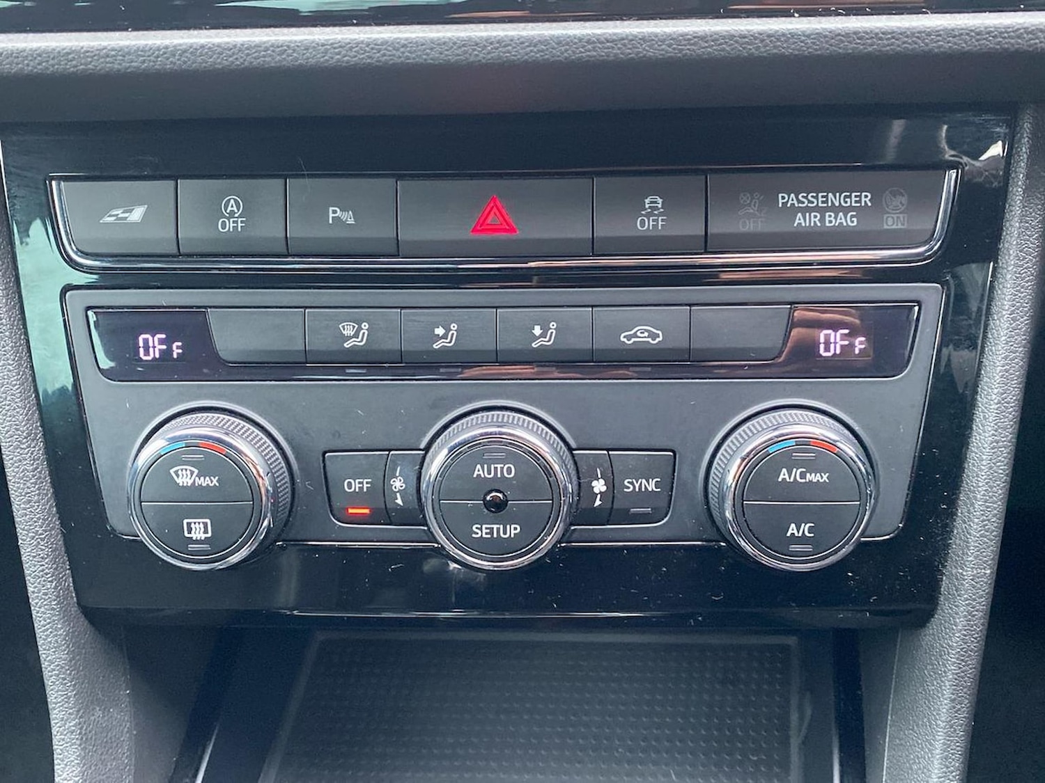 Used SEAT Leon 2017 for sale - 77896297: Photo 11