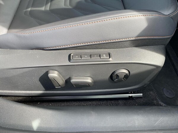 Used Cupra Leon 2025 for sale - 75661991: Photo 32