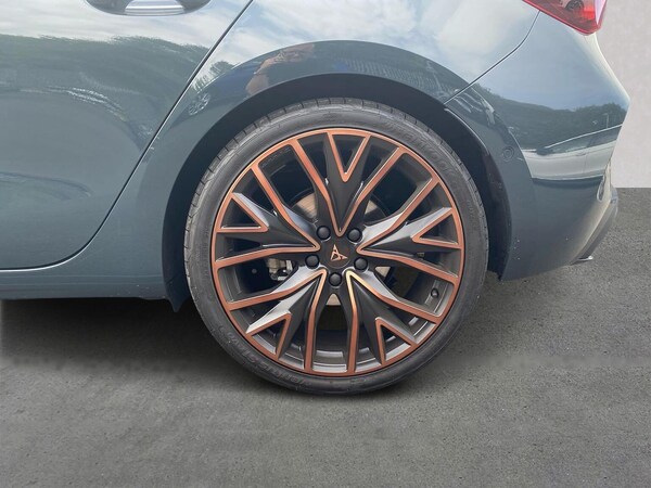 Used Cupra Leon 2025 for sale - 75661991: Photo 8