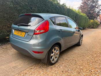 Used Ford Fiesta 2009 for sale - 79499257: Photo