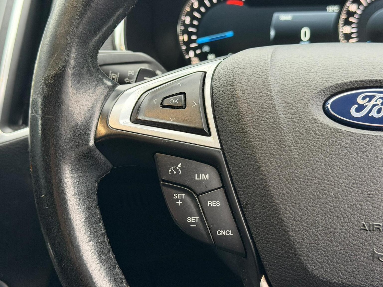 Used Ford S-Max 2017 for sale - 76536866: Photo 14