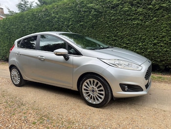 Used Ford Fiesta 2014 for sale - 78390116: Photo