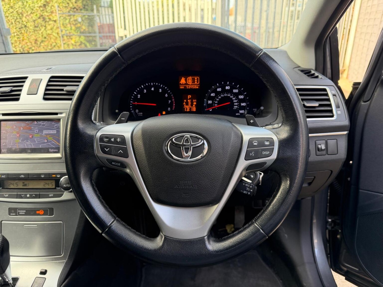 Used Toyota Avensis 2012 for sale - 76769764: Photo 12