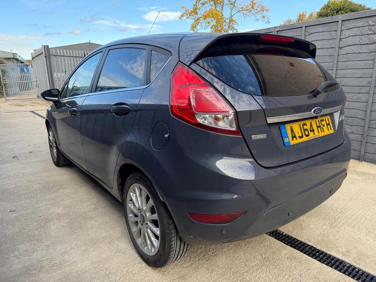 Used Ford Fiesta 2015 for sale - 76471194: Photo 10