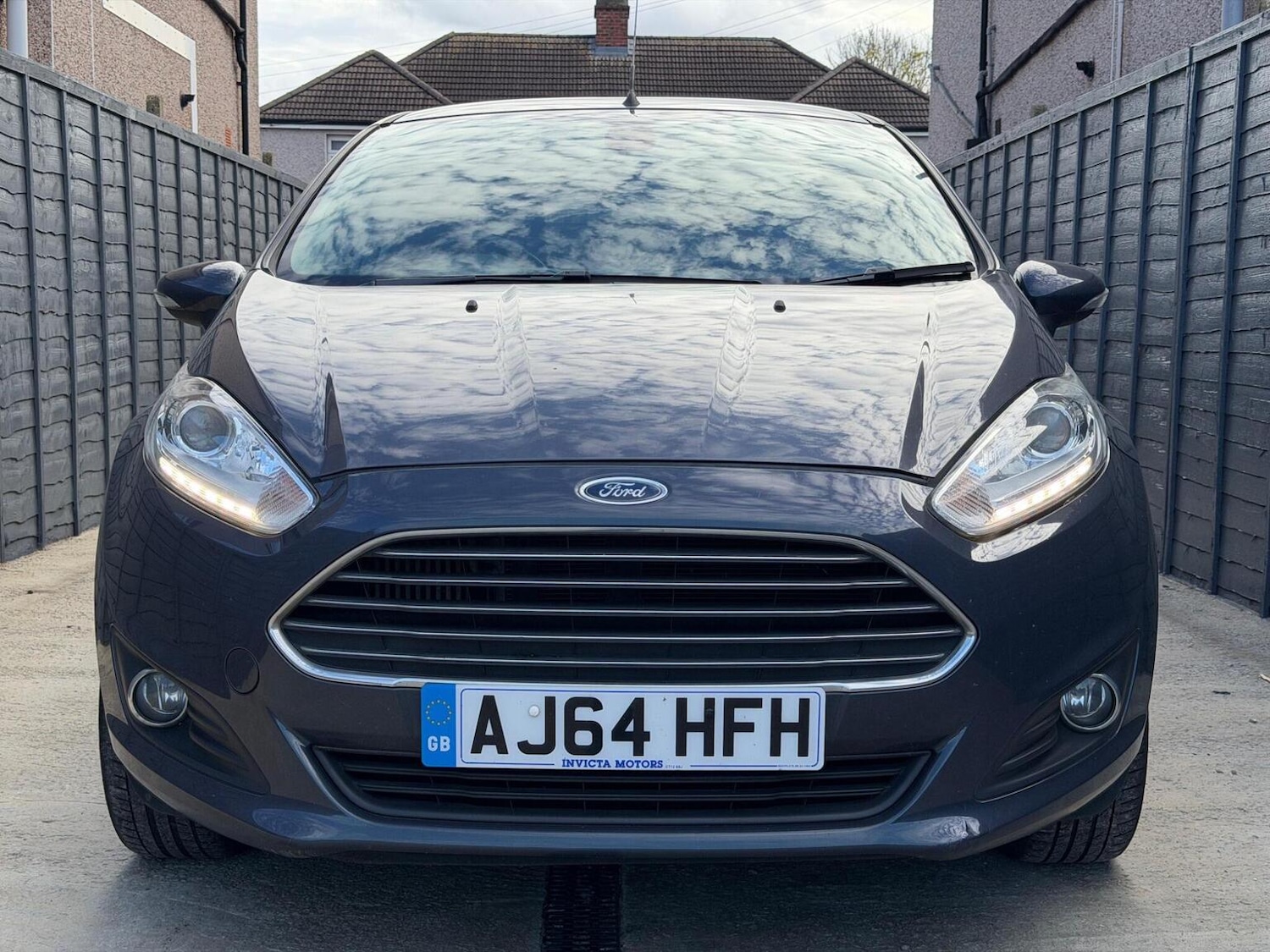 Used Ford Fiesta 2015 for sale - 76471194: Photo 2