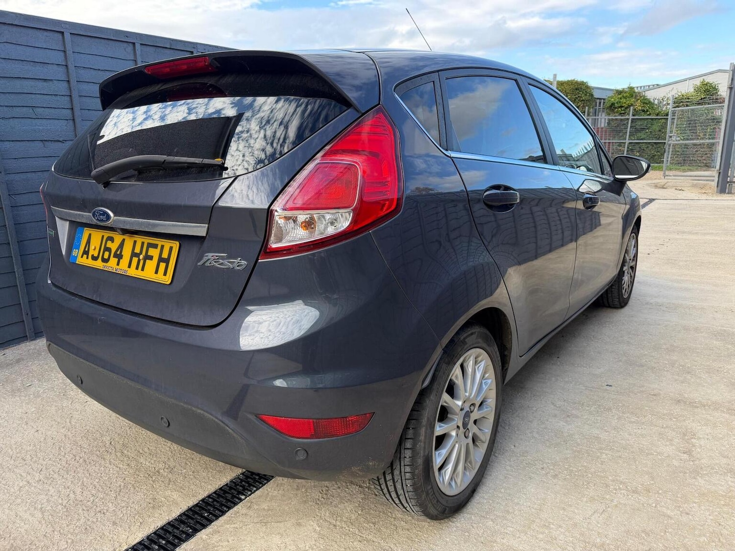 Used Ford Fiesta 2015 for sale - 76471194: Photo 9