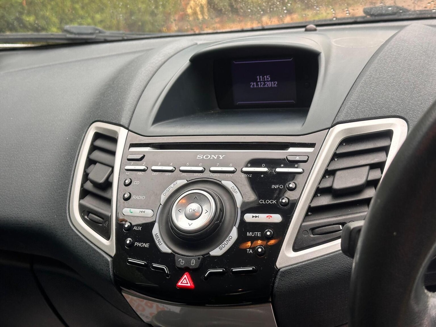 Used Ford Fiesta 2012 for sale - 76268555: Photo 18