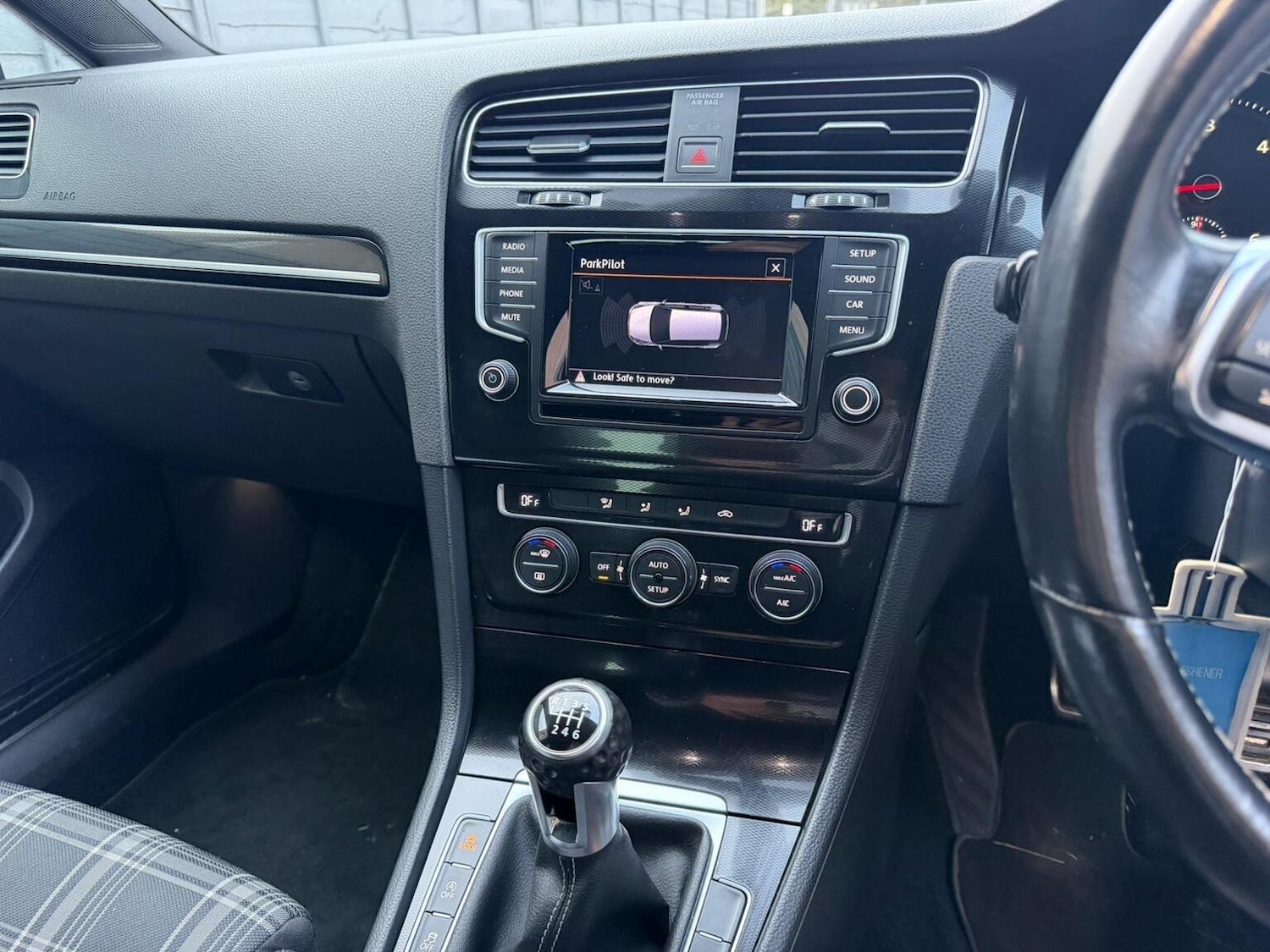 Used Volkswagen Golf 2013 for sale - 76483066: Photo 18