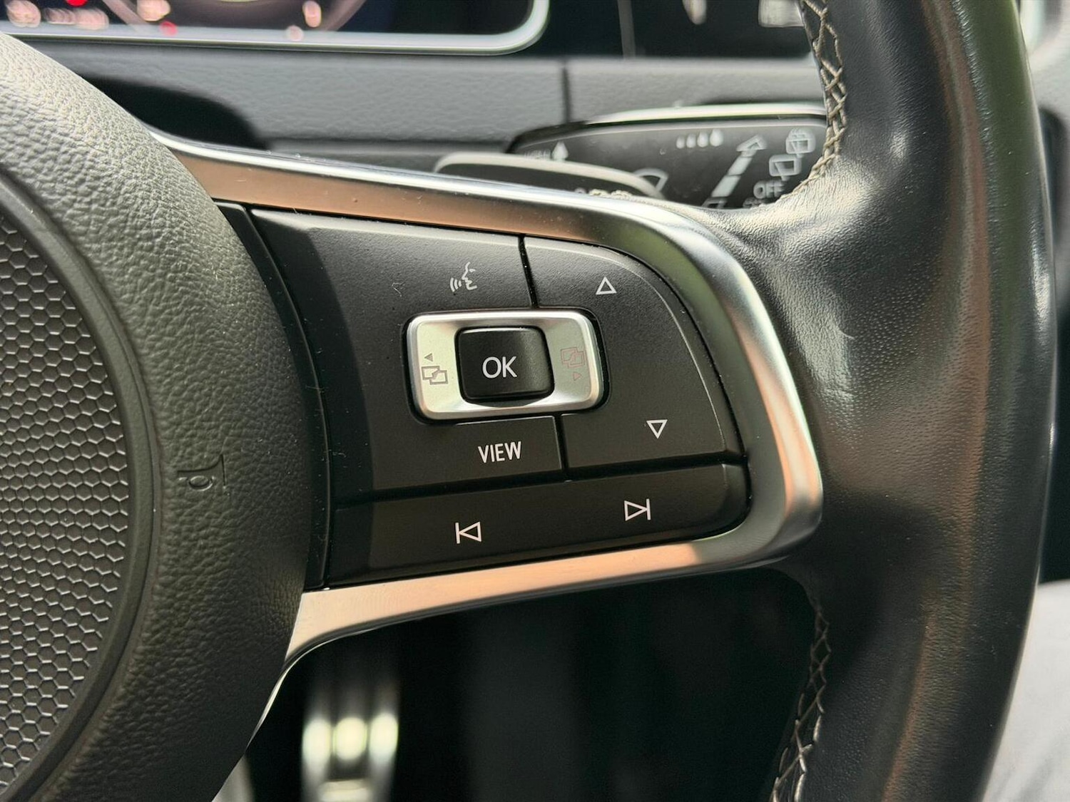 Used Volkswagen Golf 2019 for sale - 76471279: Photo 16