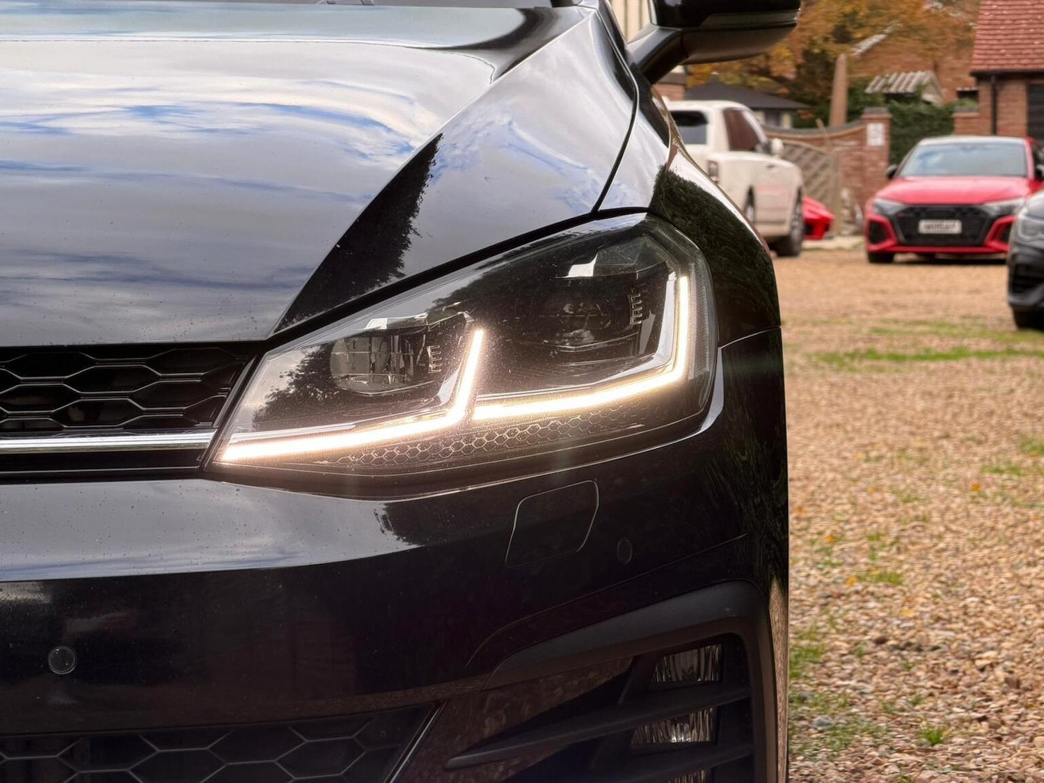 Used Volkswagen Golf 2019 for sale - 76471279: Photo 3