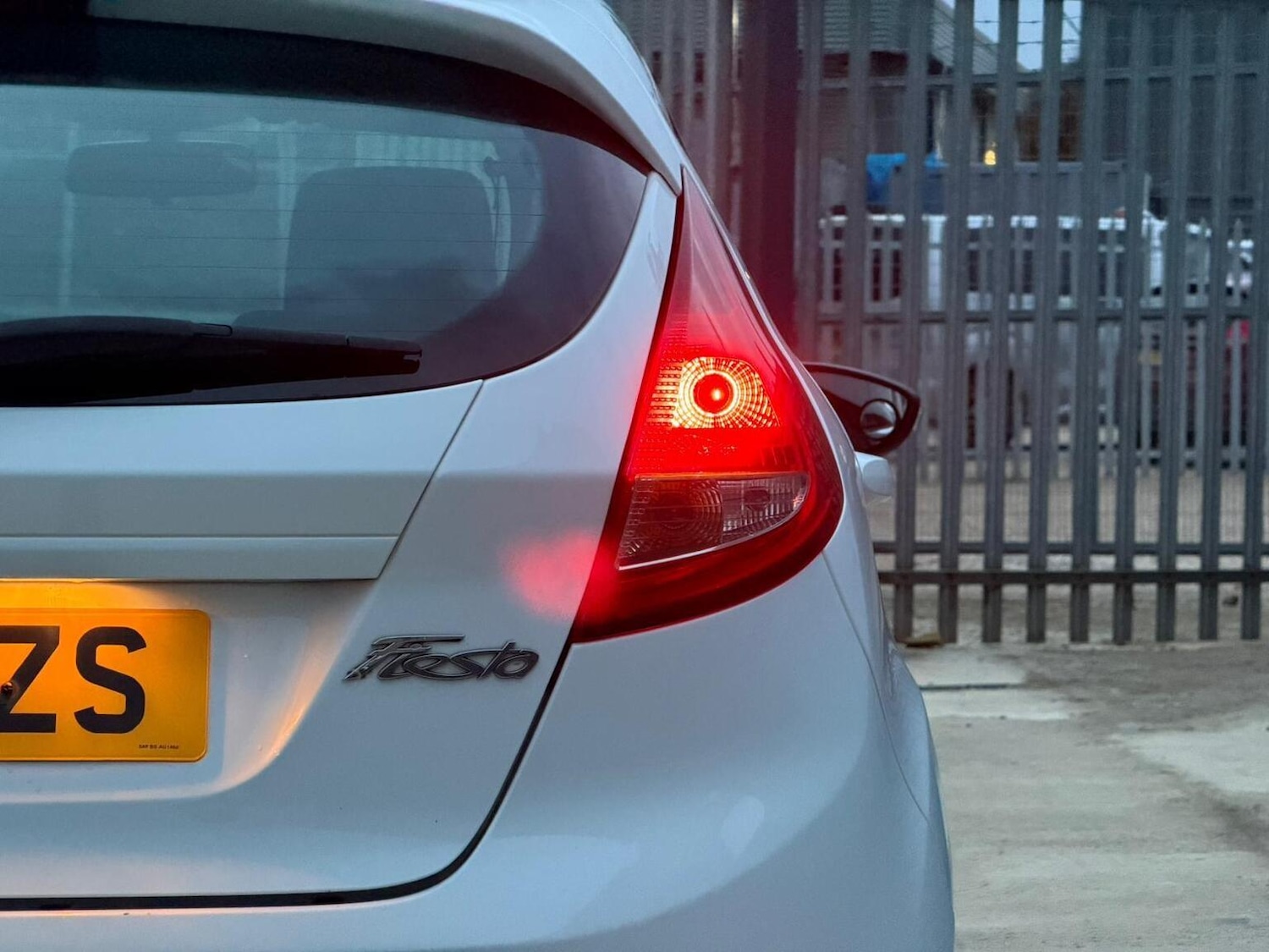 Used Ford Fiesta 2010 for sale - 76482983: Photo 11