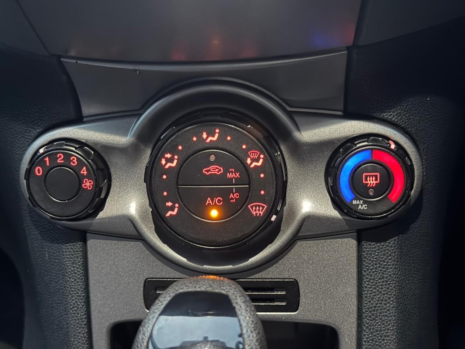 Used Ford Fiesta 2010 for sale - 76482983: Photo 17