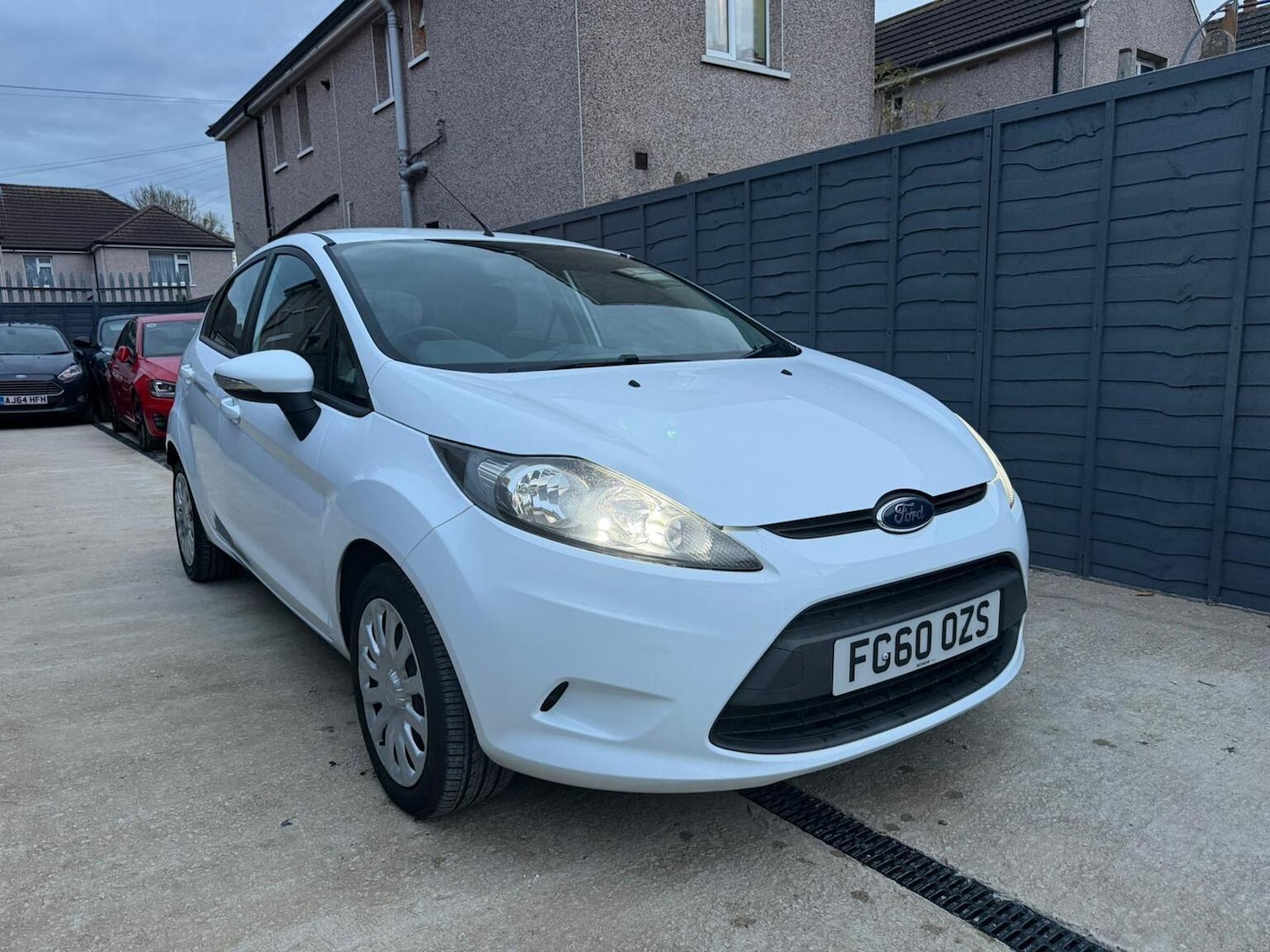 Used Ford Fiesta 2010 for sale - 76482983: Photo 2