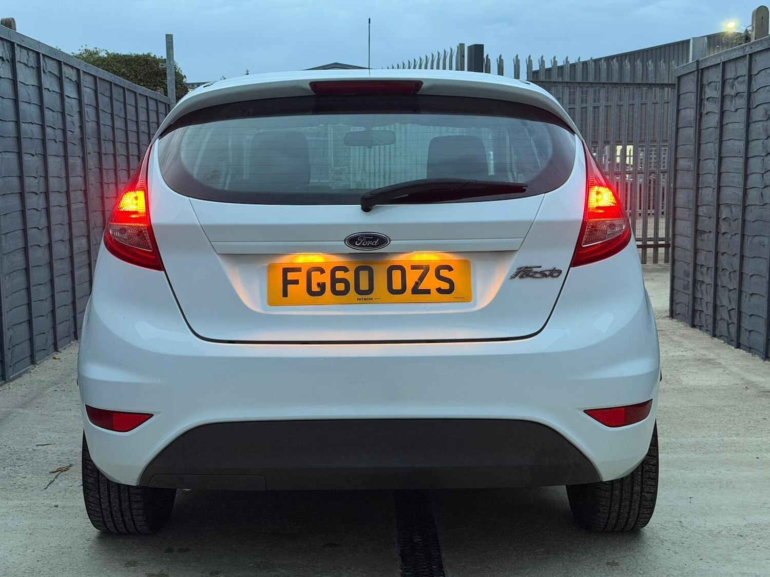 Used Ford Fiesta 2010 for sale - 76482983: Photo 9