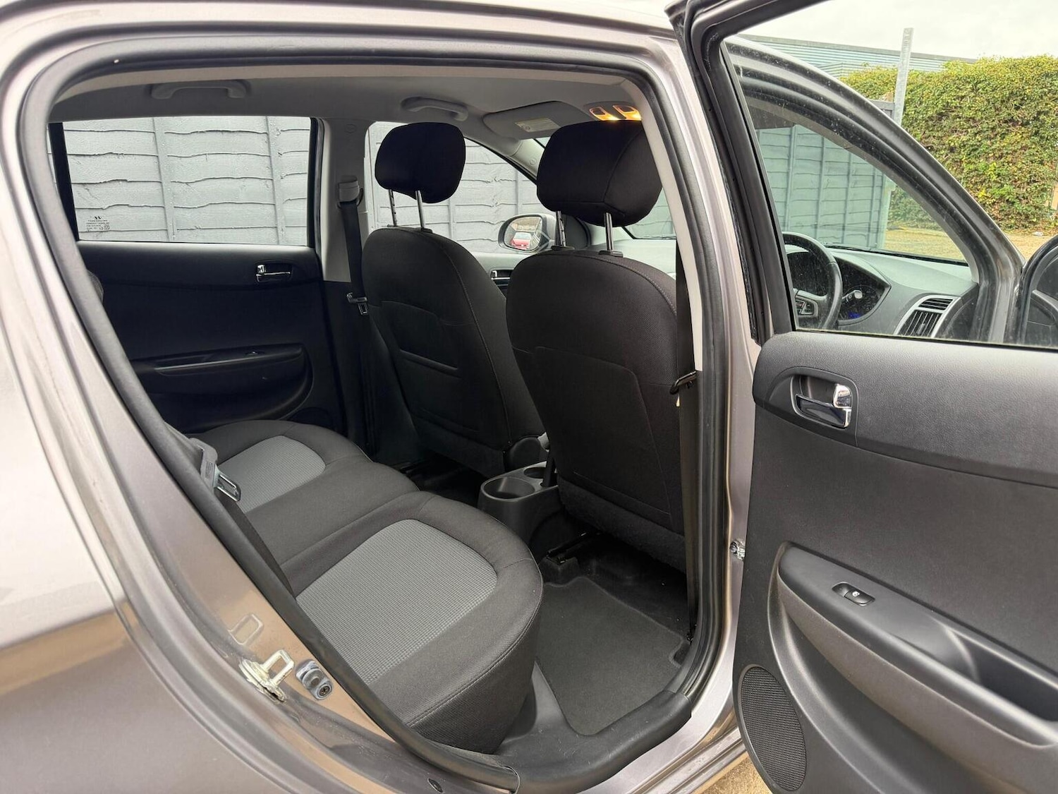 Used Hyundai i20 2014 for sale - 76536735: Photo 19