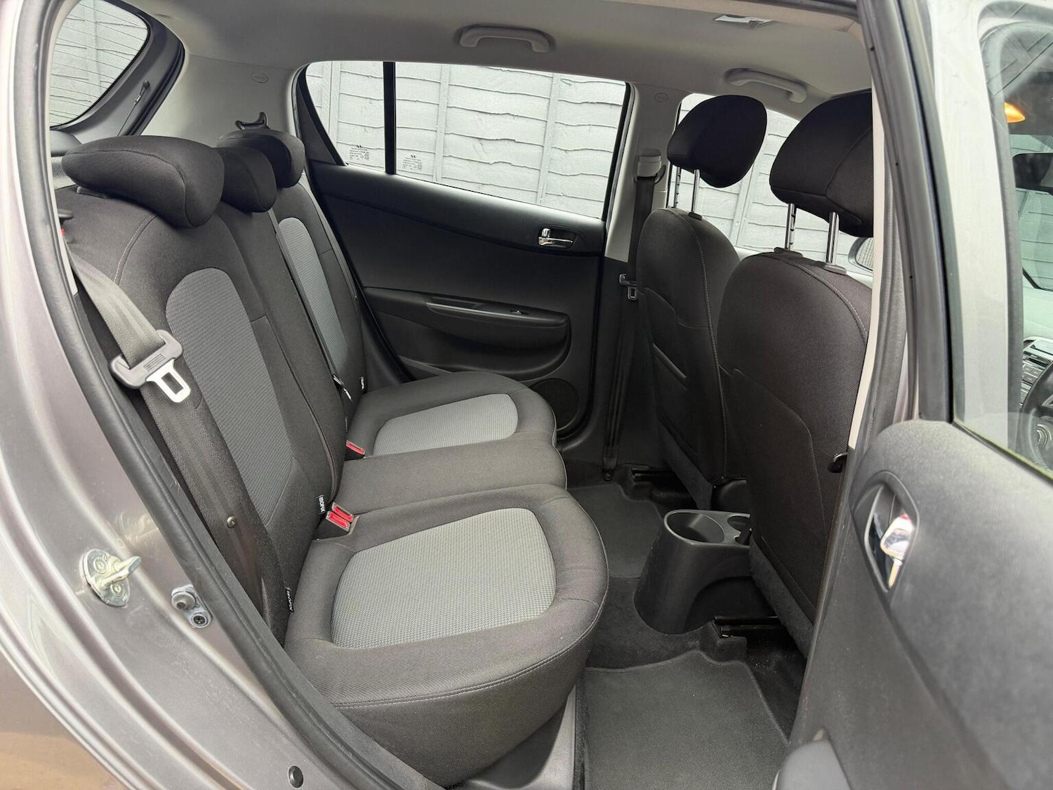 Used Hyundai i20 2014 for sale - 76536735: Photo 21