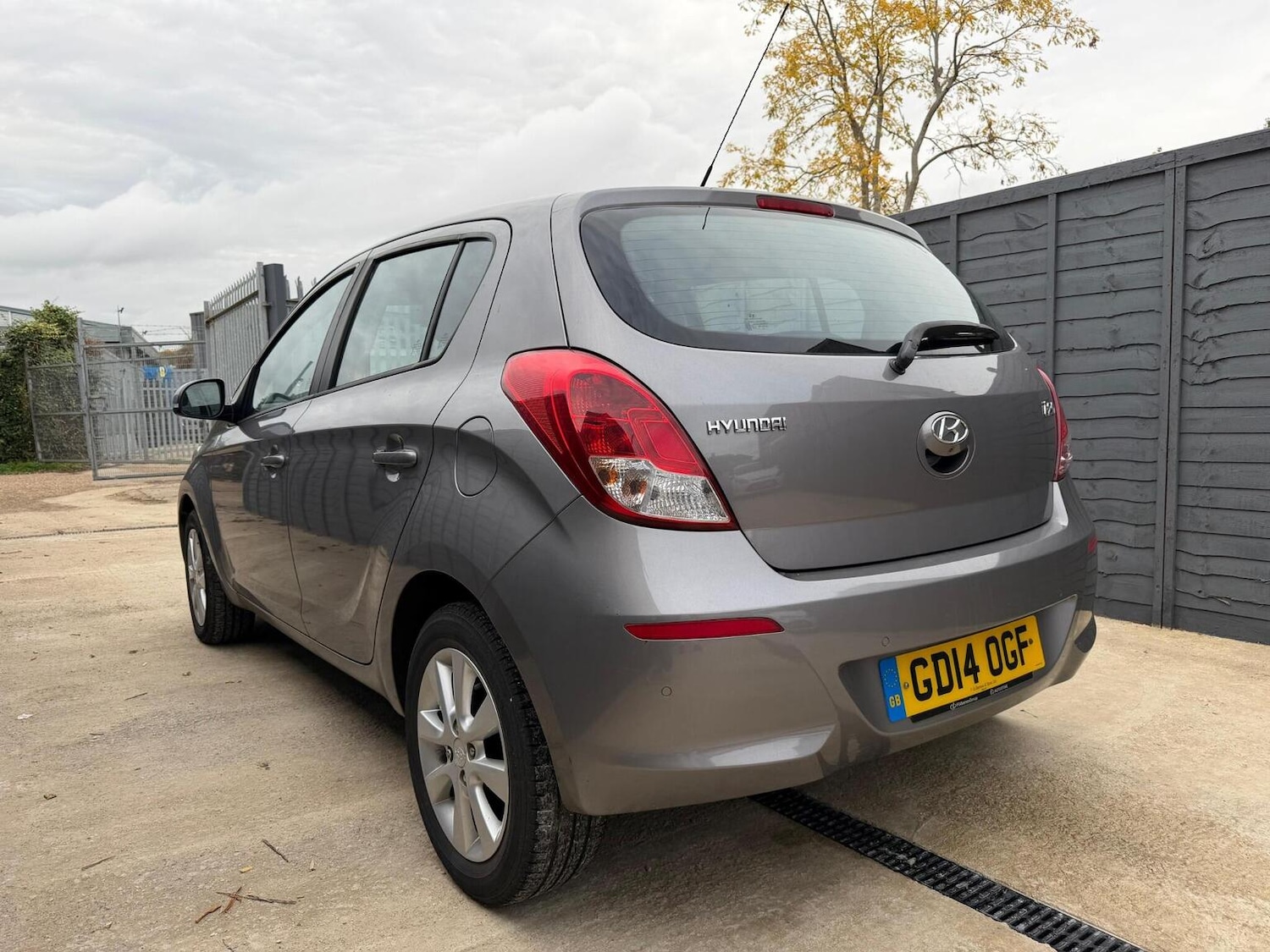 Used Hyundai i20 2014 for sale - 76536735: Photo 9